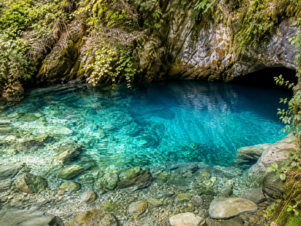Photographie originale de la Source Bleue à Montperreux dans le Haut-Doubs