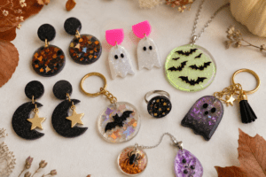 Bijoux et accessoires en résine UV sur le thème Halloween et automne